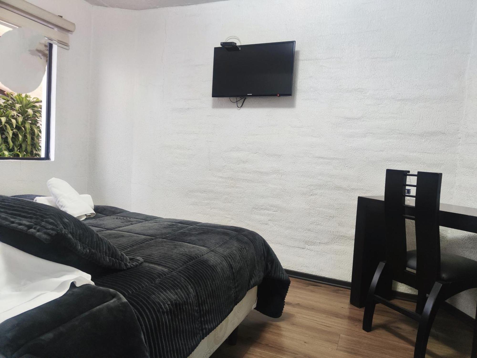 Hotel Bellavista Кіто Екстер'єр фото